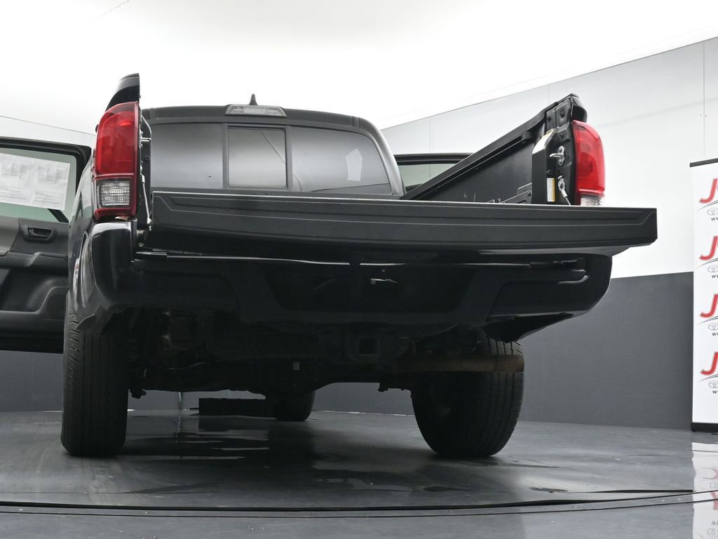 Used 2023 Toyota Tacoma SR AWD/4WD image 30