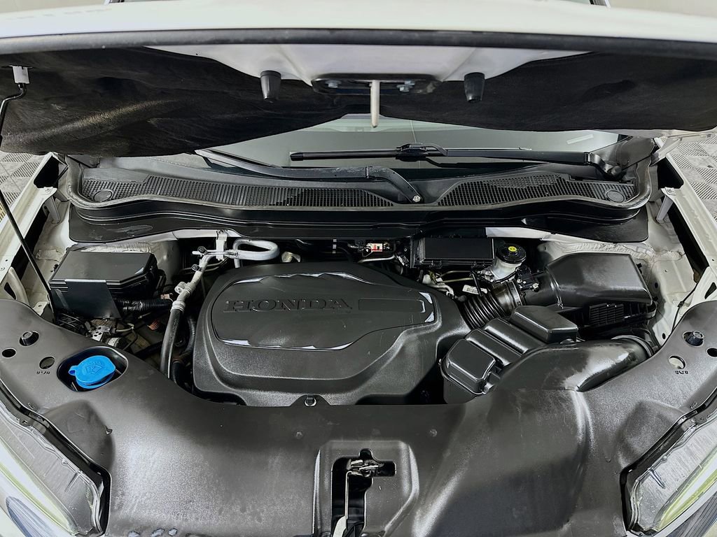 Used 2019 Honda Pilot Elite image 40
