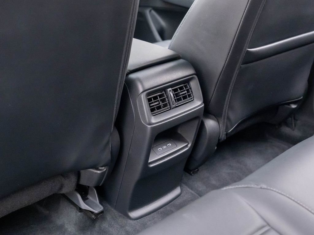 Used 2024 Honda CR-V EX-L image 18