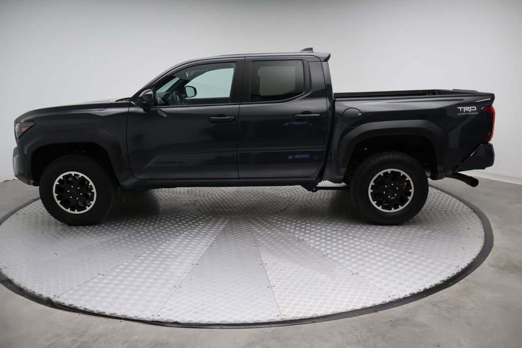 Certified 2025 Toyota Tacoma TRD Off-Road image 12
