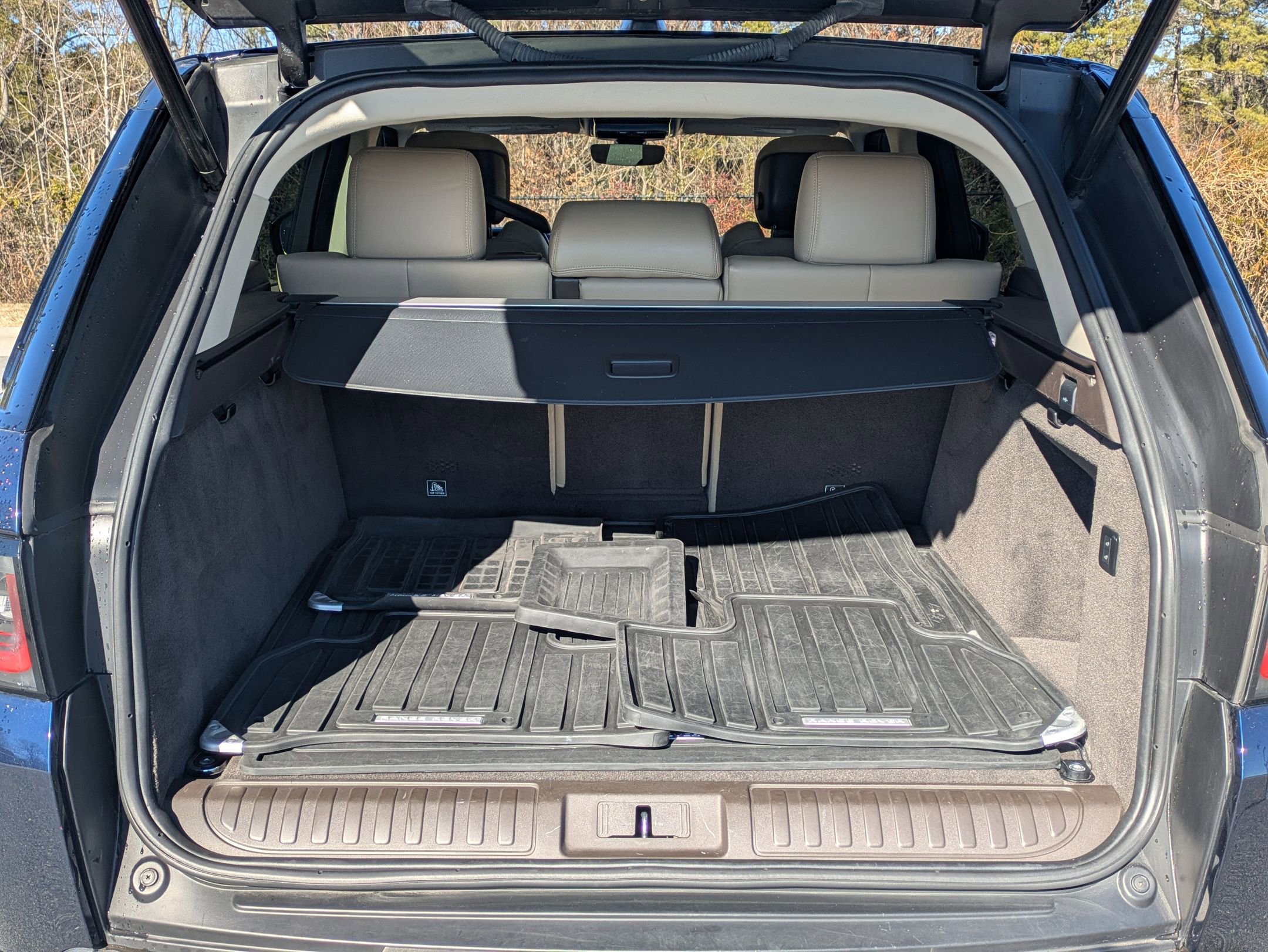 Used 2020 Land Rover Range Rover Sport HSE image 27