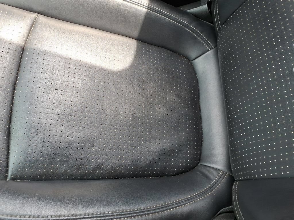 Used 2019 Chevrolet Sonic Premier FWD image 23