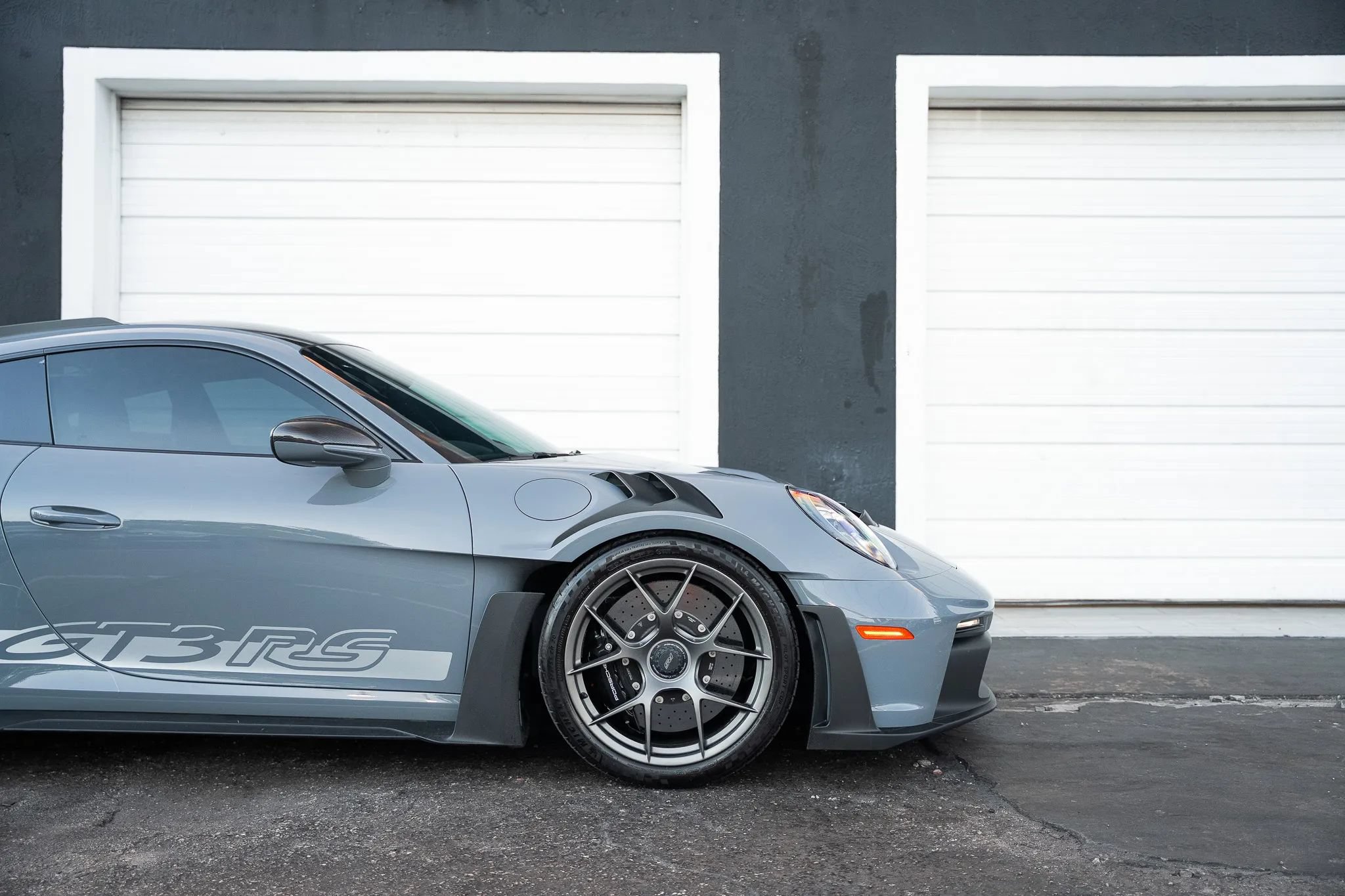 Used 2024 Porsche 911 GT3 RS RWD image 9