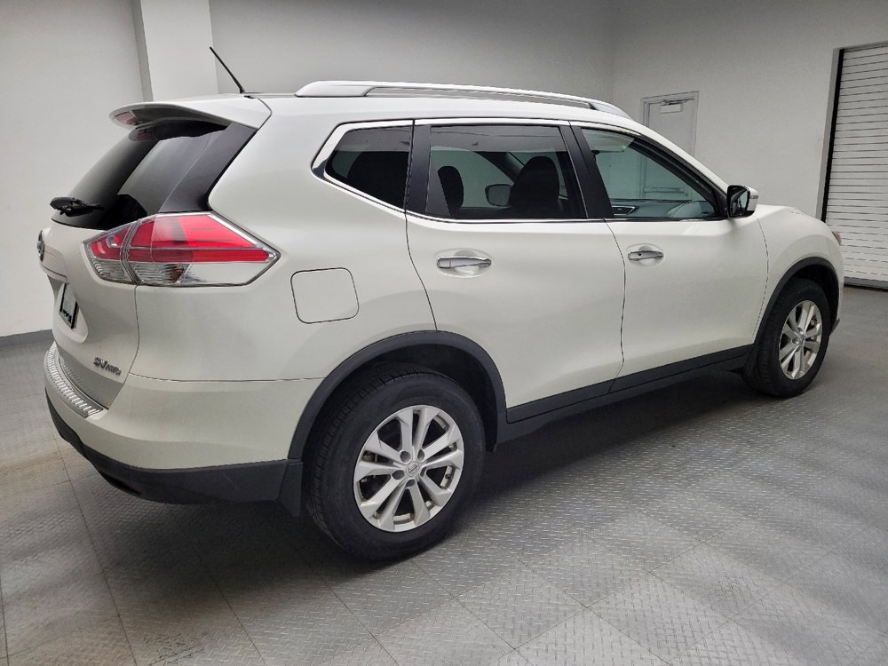 Used 2016 Nissan Rogue SV image 10