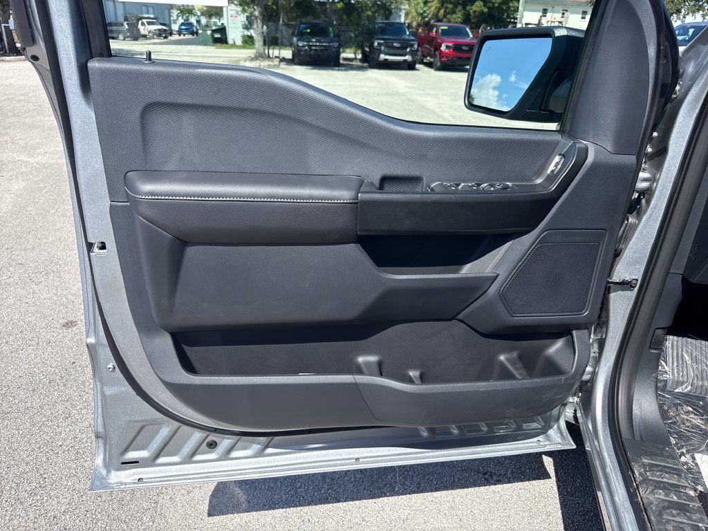New 2026 Ford F150 STX w/ Equipment Group 200A RWD image 15