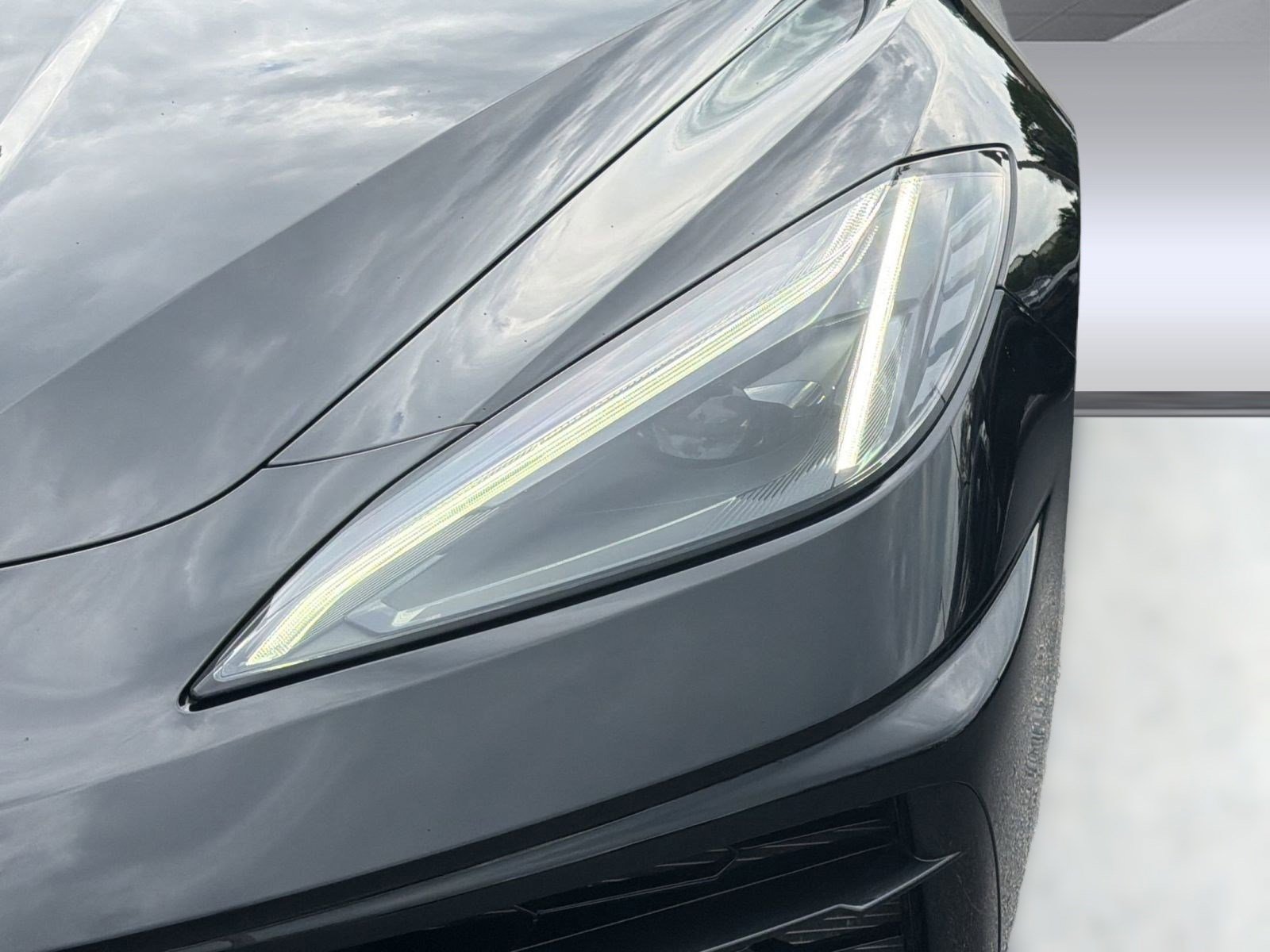 Used 2023 Chevrolet Corvette Stingray Convertible w/ 1LT RWD image 9