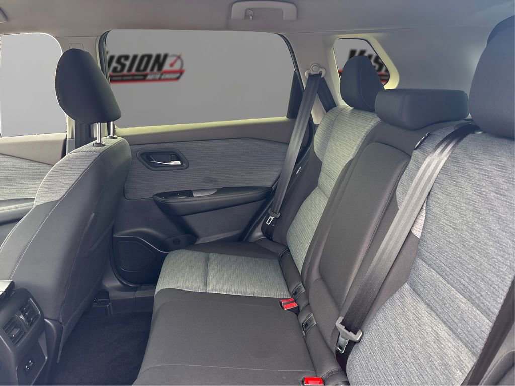 Used 2023 Nissan Rogue SV AWD/4WD image 10