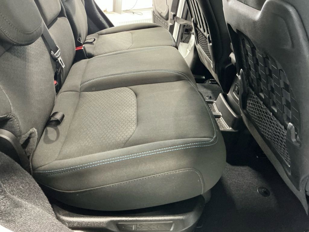 Used 2022 Jeep Wrangler Unlimited Rubicon 4xe image 24