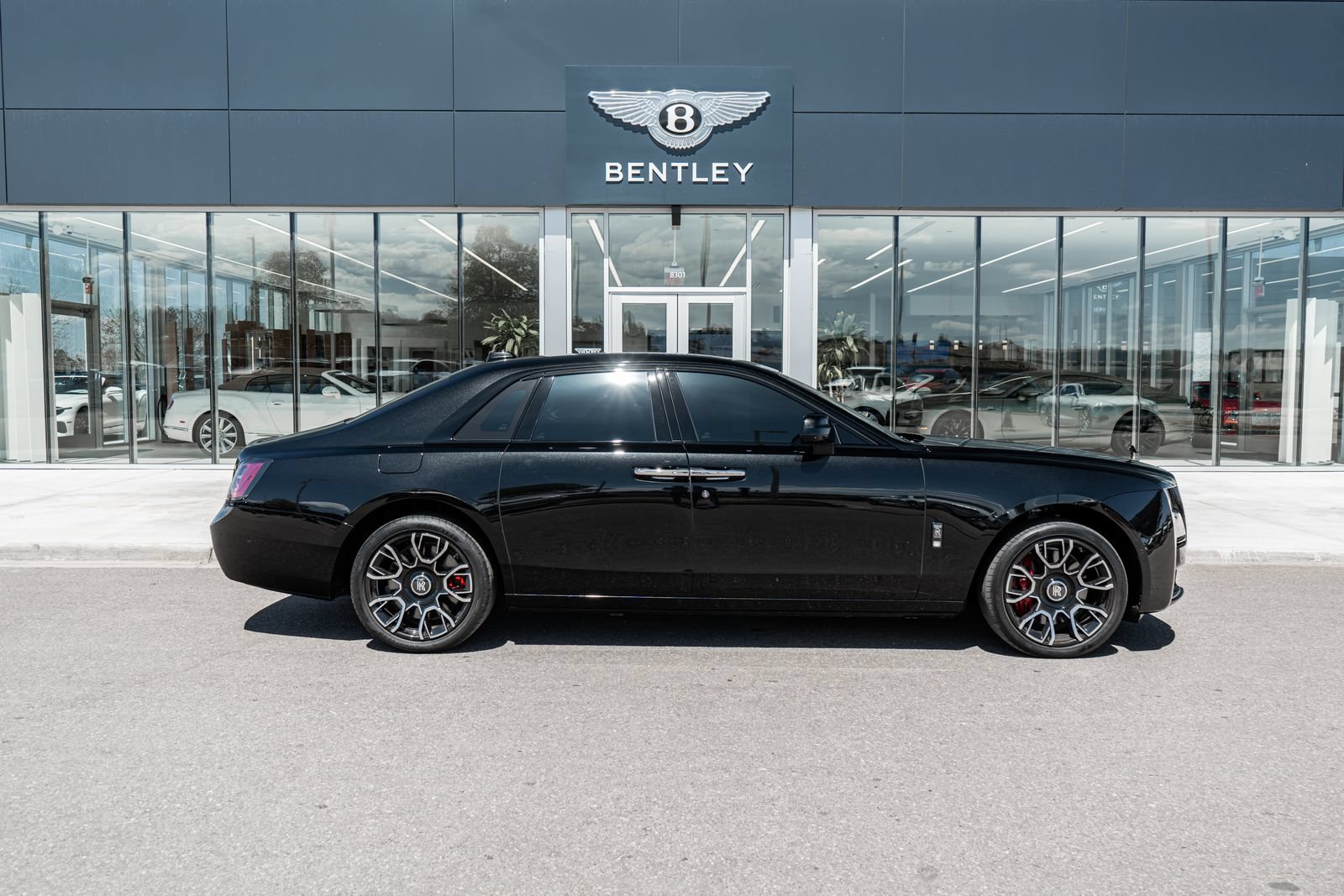 Used 2022 Rolls-Royce Ghost Black Badge AWD/4WD image 14