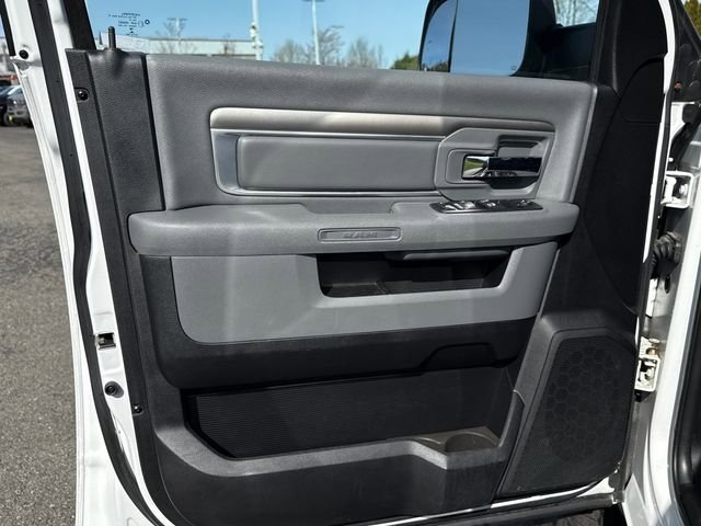 Used 2014 RAM 2500 Big Horn image 29