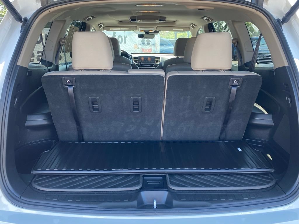 Used 2022 Honda Pilot Touring image 6