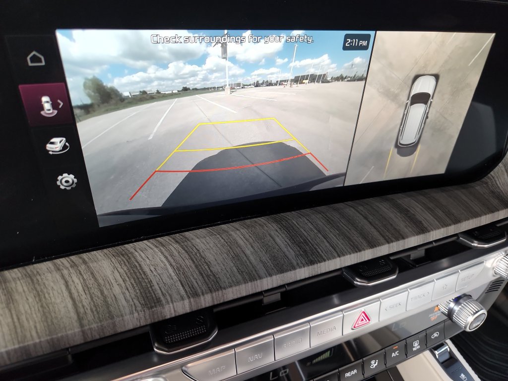 Used 2025 Kia Telluride SX FWD image 24