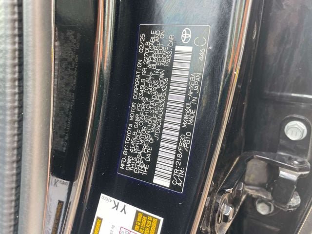 Certified 2025 Toyota Prius LE FWD image 20