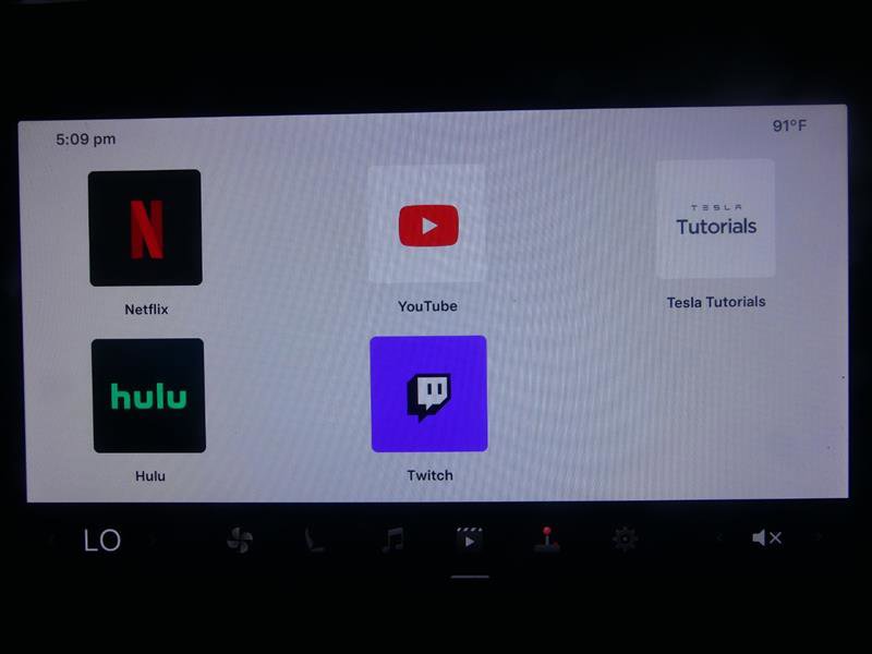 Used 2022 Tesla Model S Plaid AWD/4WD image 20