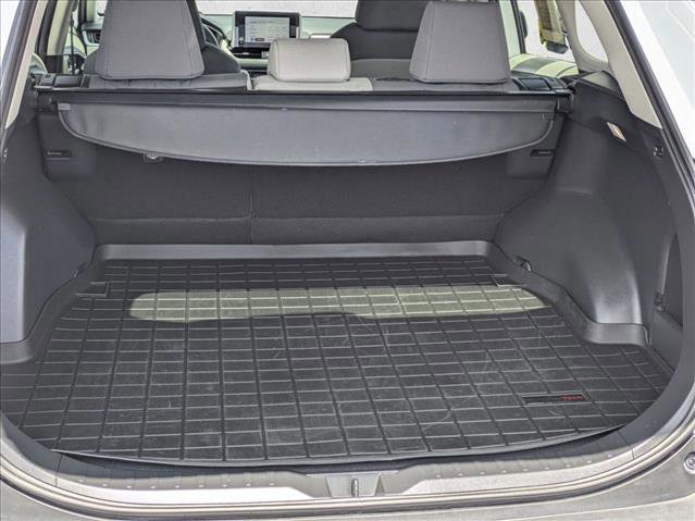 Used 2023 Toyota RAV4 XLE w/ Convenience Package image 6