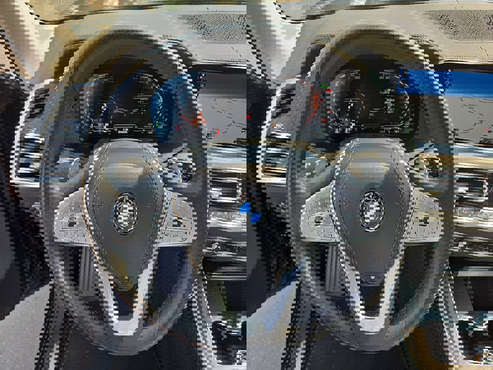 Used 2022 BMW X7 xDrive40i image 21