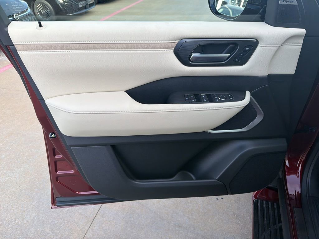 New 2026 Nissan Armada Platinum Reserve image 13