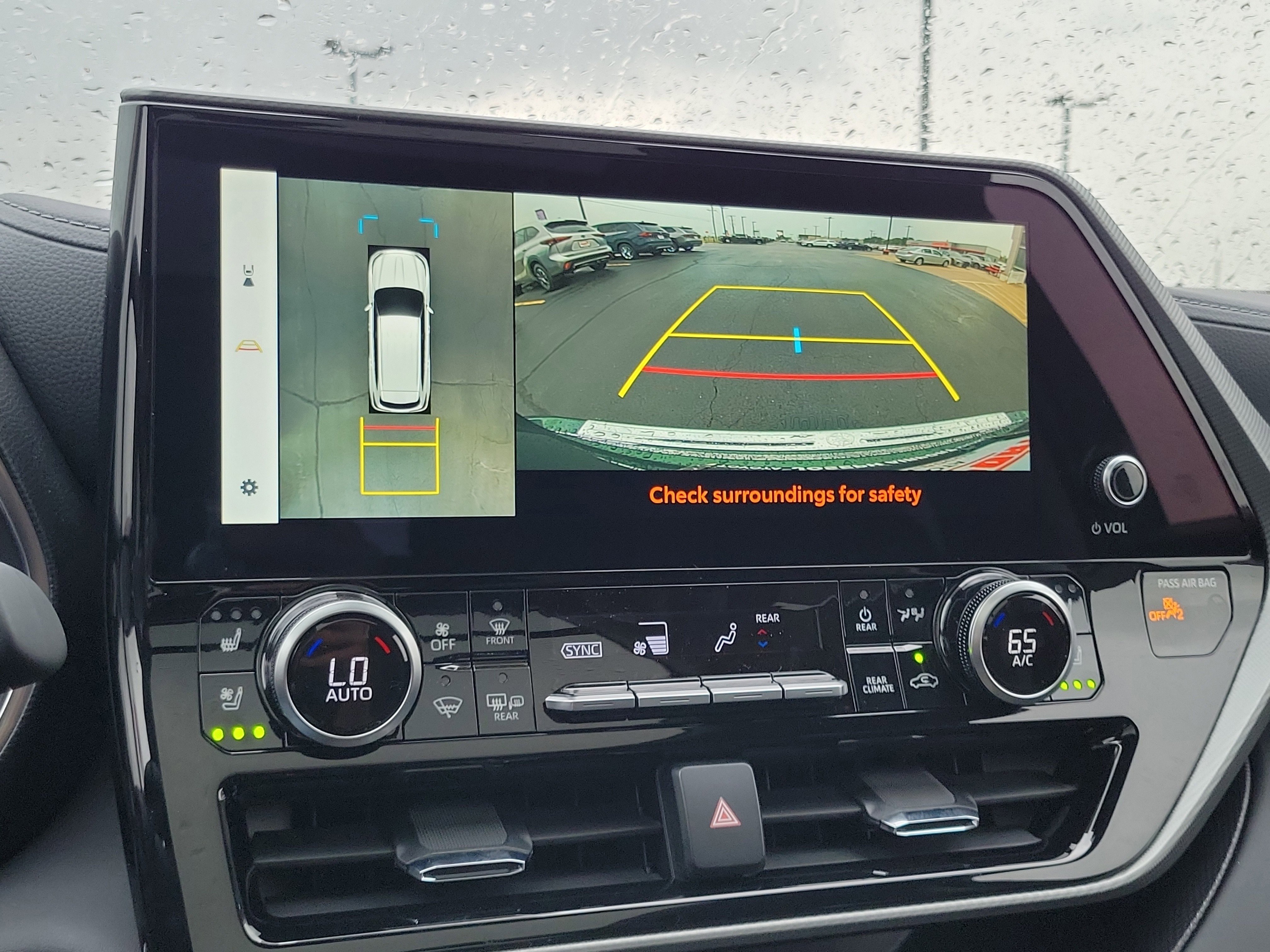 New 2025 Toyota Highlander Platinum image 25