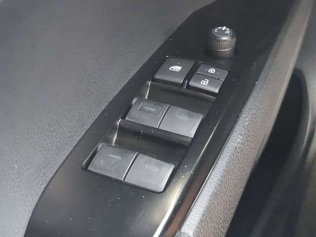 Certified 2025 Toyota Camry SE FWD image 21