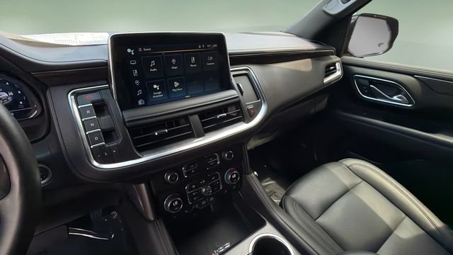 Used 2024 Chevrolet Tahoe Z71 w/ Luxury Package AWD/4WD image 24