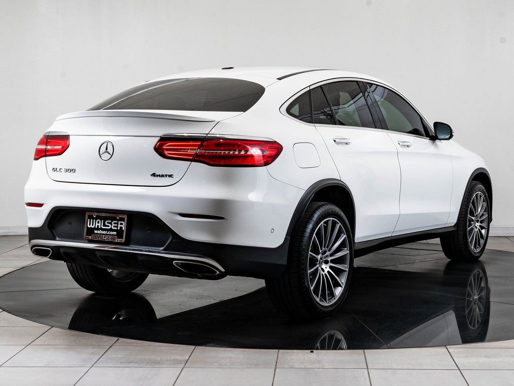 Used 2019 Mercedes-Benz GLC 300 4MATIC Coupe image 10