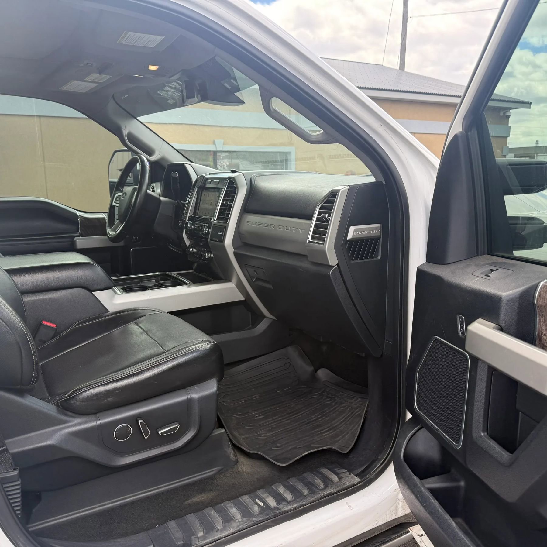 Used 2008 Ford F550 4x4 Super Cab Super Duty image 22