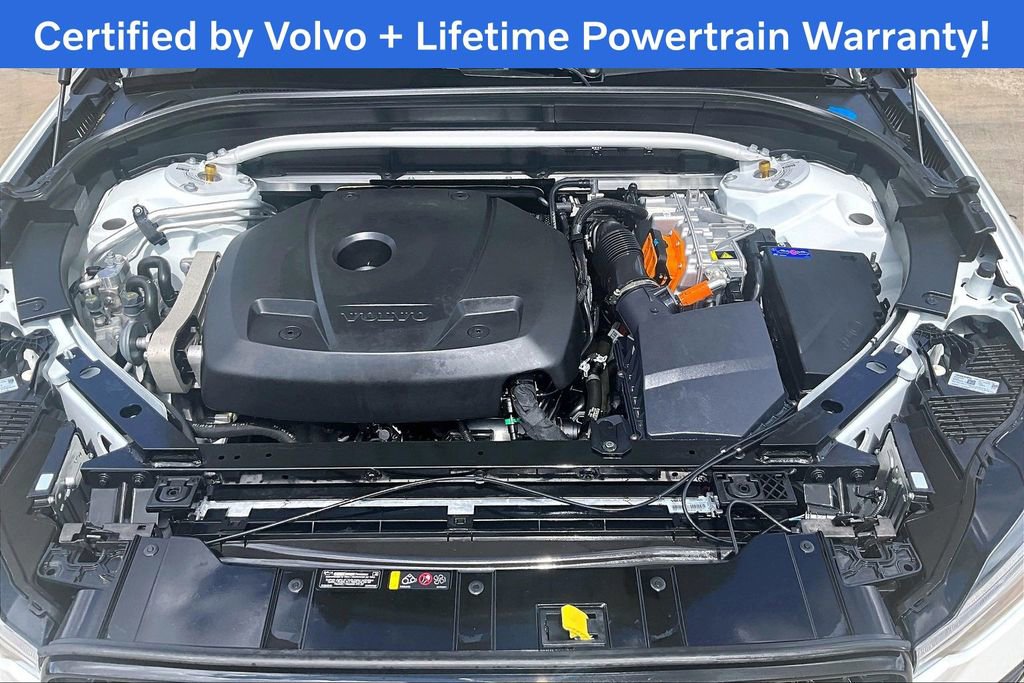 Used 2025 Volvo XC60 T8 Polestar image 13