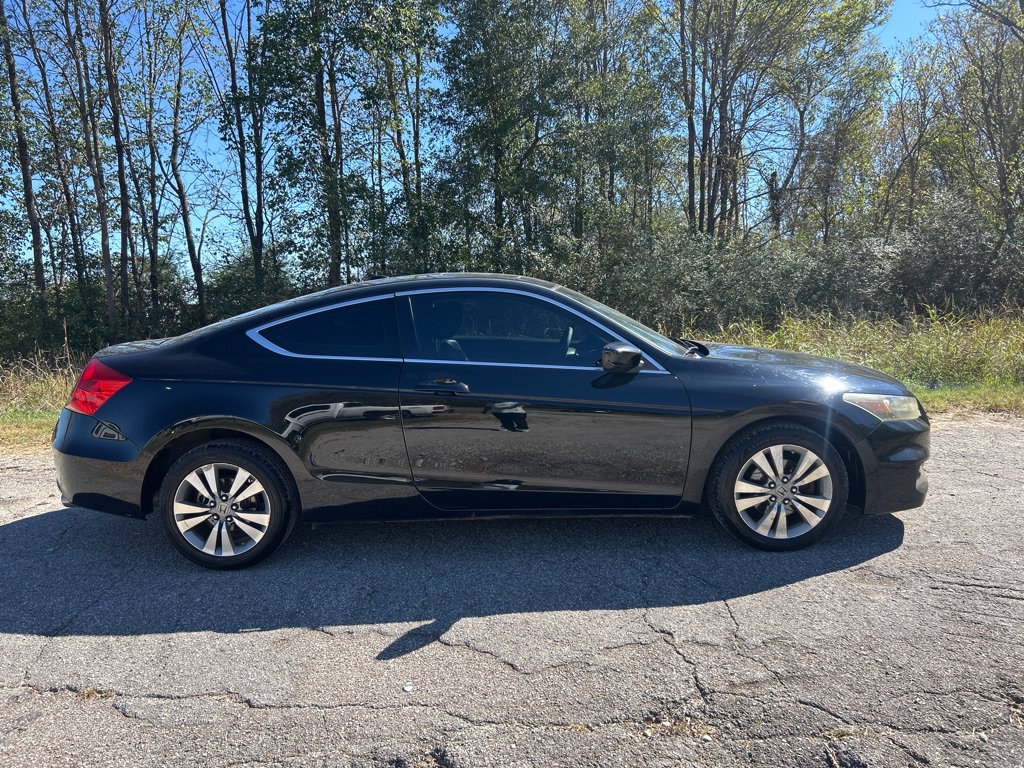 Used 2011 Honda Accord EX-L image 6