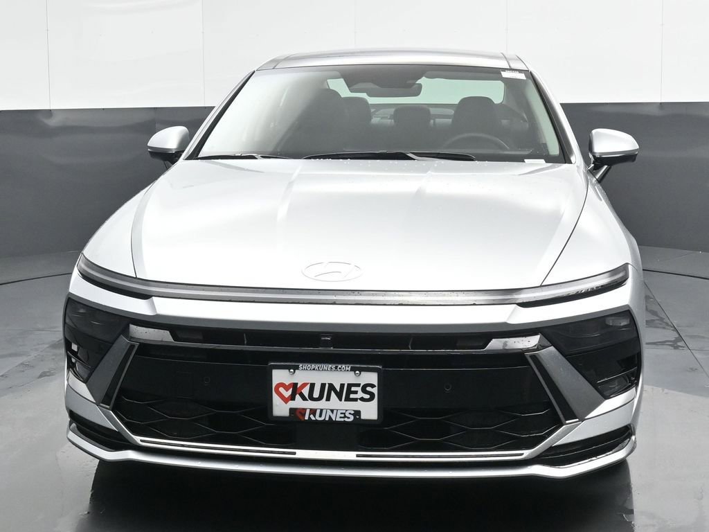 Certified 2025 Hyundai Sonata Limited image 6