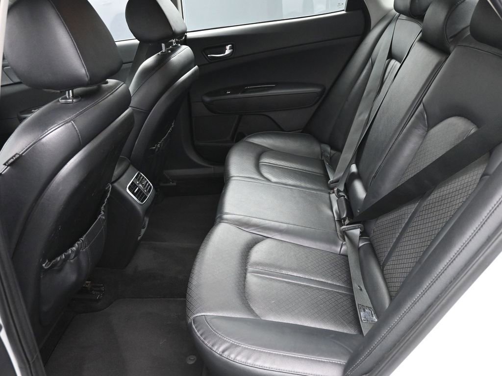 Used 2020 Kia Optima EX image 13