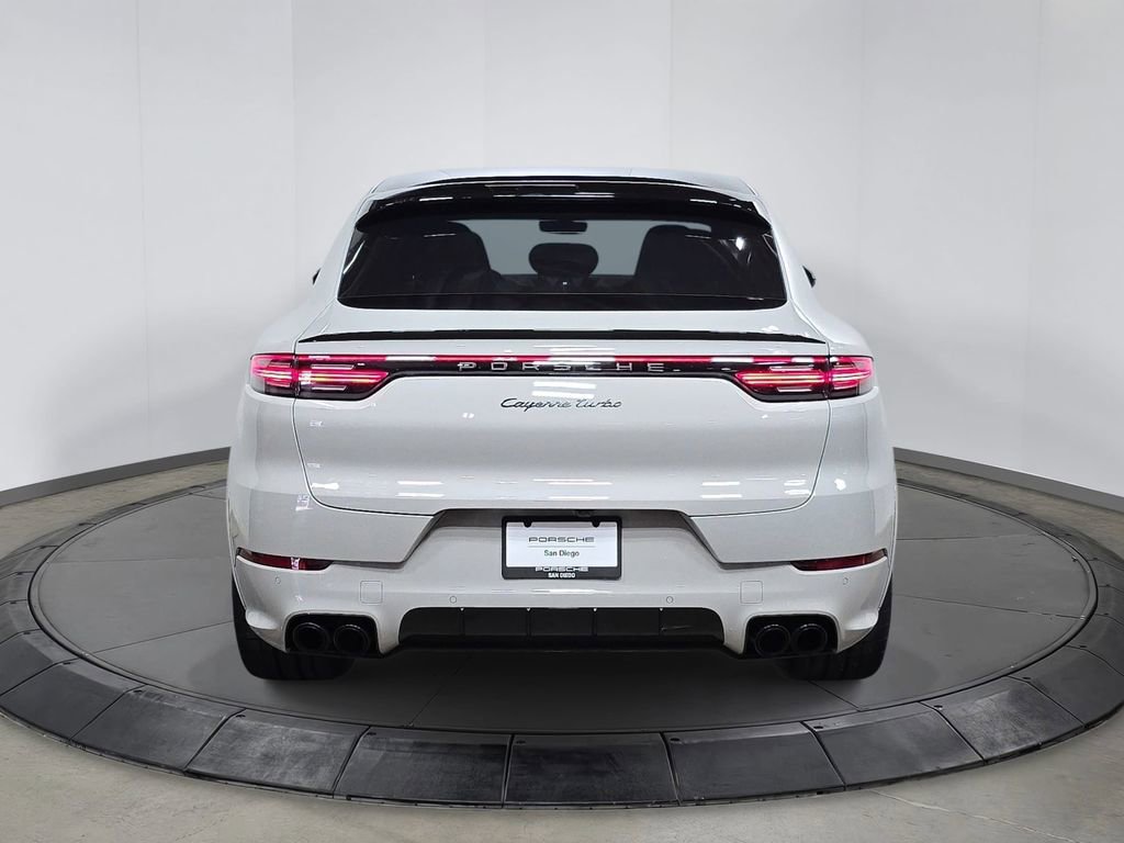 Certified 2023 Porsche Cayenne Turbo AWD/4WD image 6