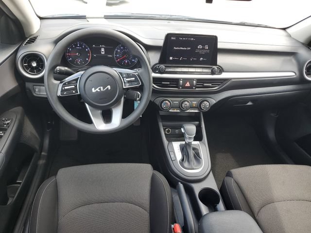 Certified 2023 Kia Forte LXS FWD image 10