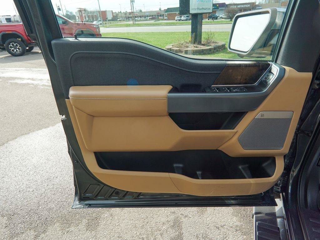 Used 2021 Ford F150 Lariat AWD/4WD image 18