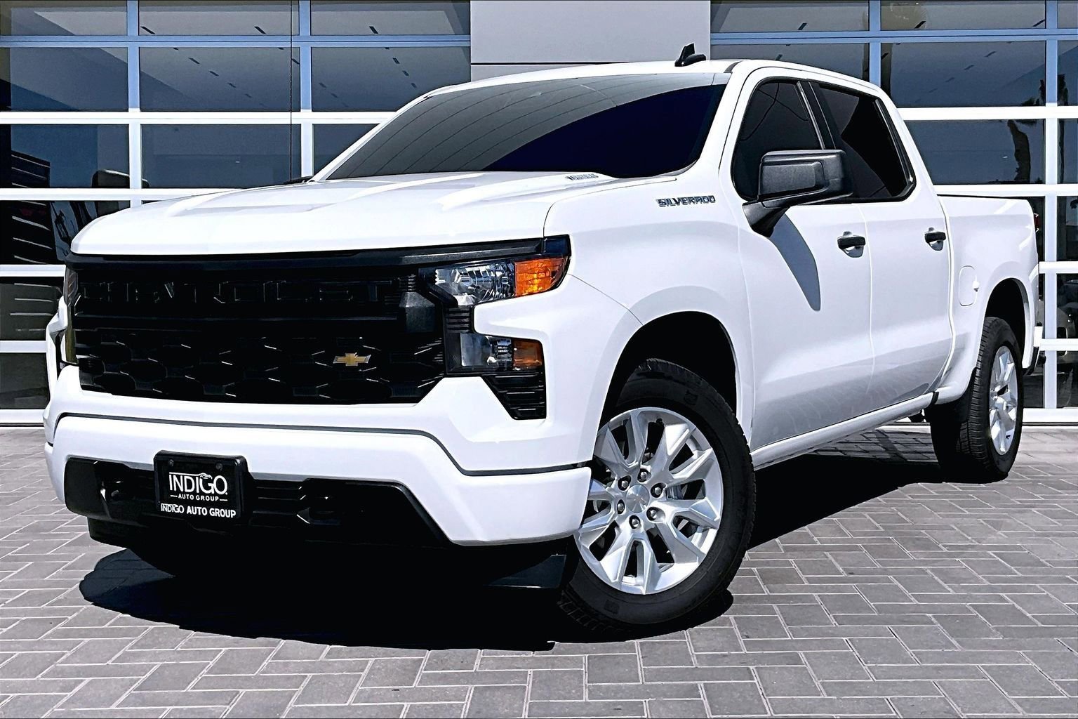 Used 2025 Chevrolet Silverado 1500 Custom w/ LPO, Dark Essentials Package image 1