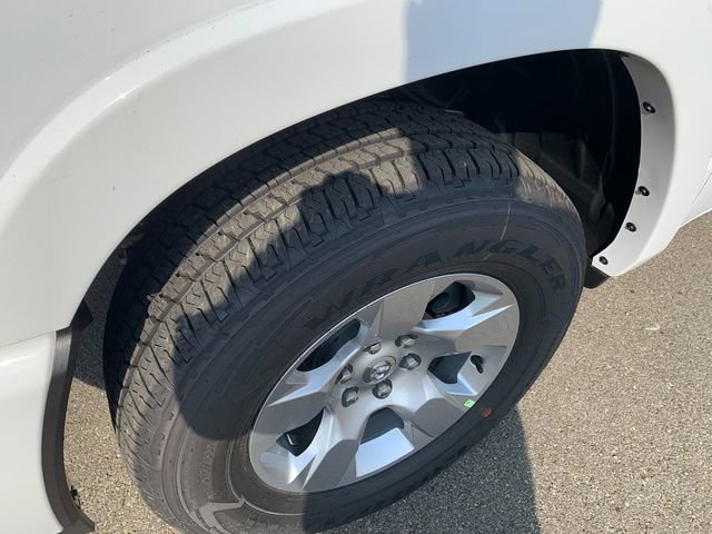 New 2027 RAM 1500 4x4 Crew Cab image 10
