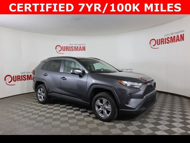 Used 2025 Toyota RAV4 XLE image 12