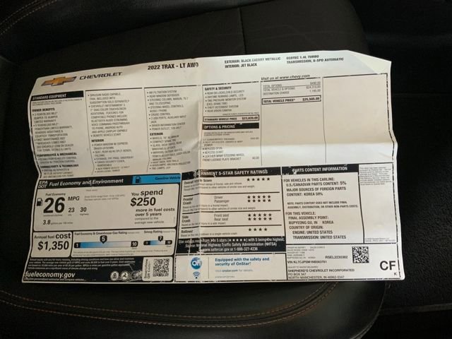 Used 2022 Chevrolet Trax LT w/ LT Convenience Package image 18