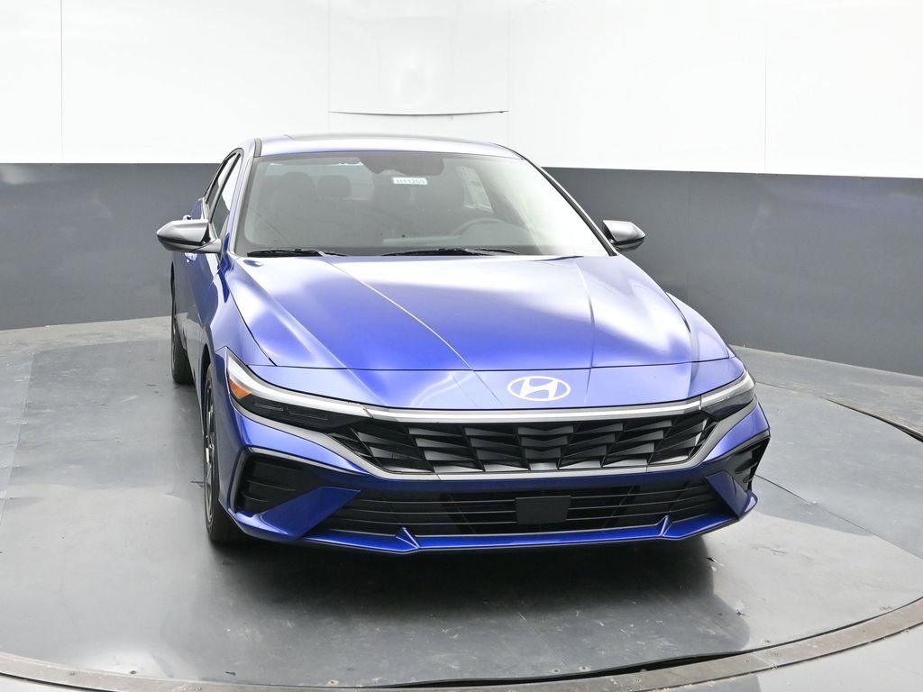 New 2026 Hyundai Elantra SEL Sport image 8