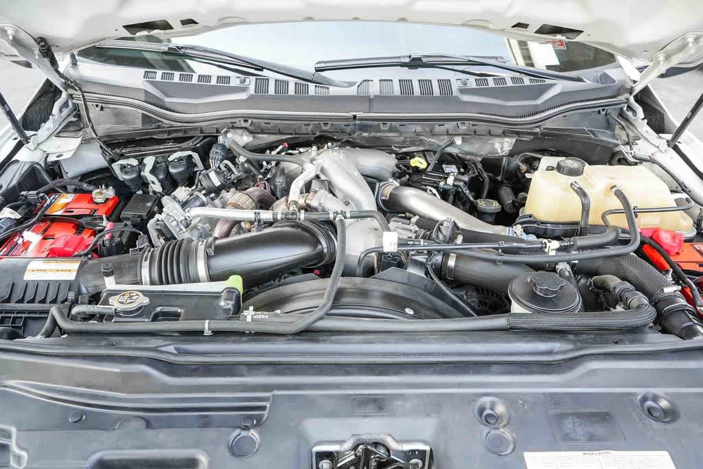Used 2021 Ford F450 Platinum w/ FX4 Off-Road Package image 28