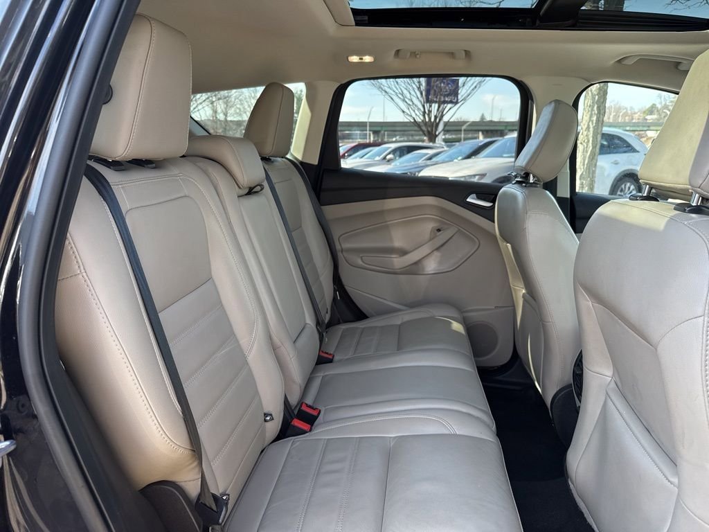 Used 2019 Ford Escape Titanium image 27