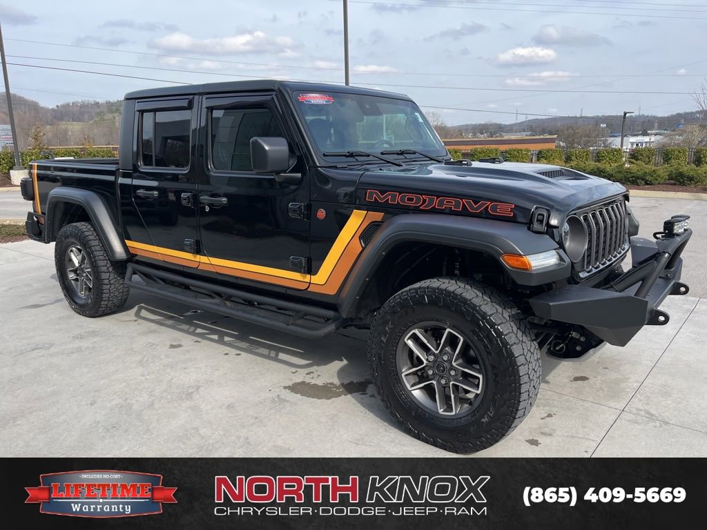 Used 2024 Jeep Gladiator Mojave w/ Convenience Group image 29