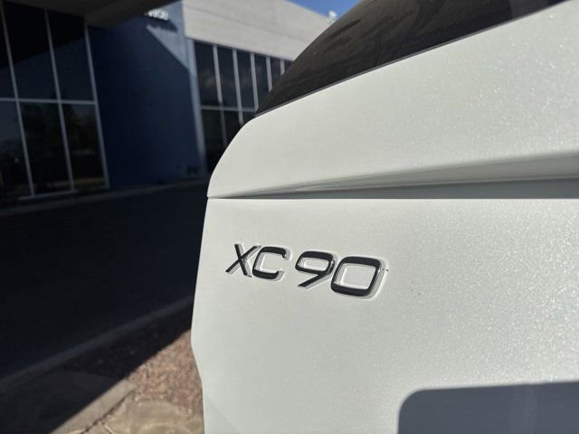 New 2025 Volvo XC90 T8 Plus w/ Protection Package Premier image 7