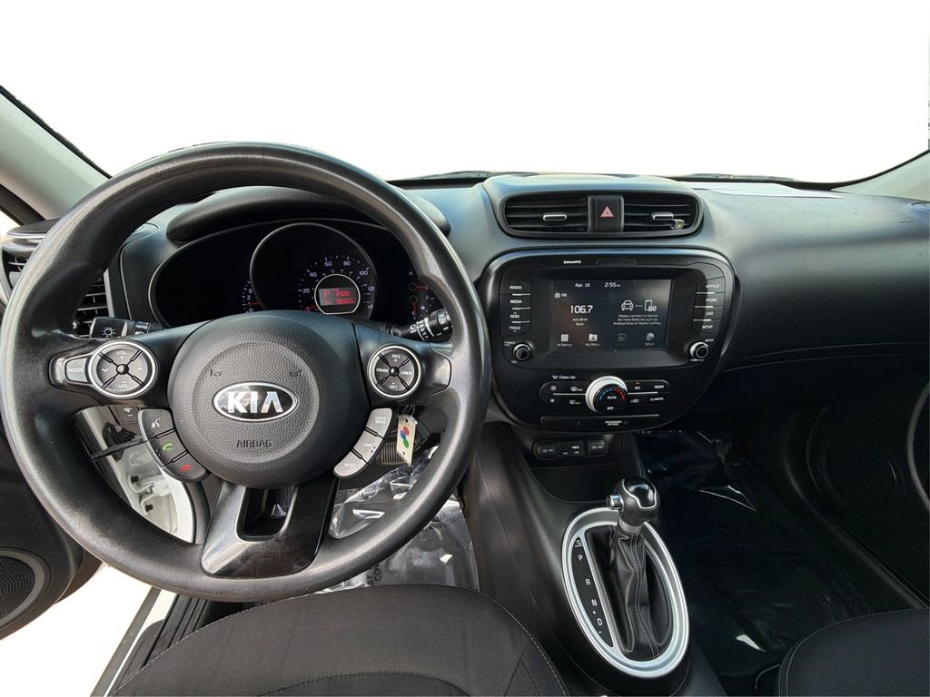 Used 2019 Kia Soul + FWD image 23