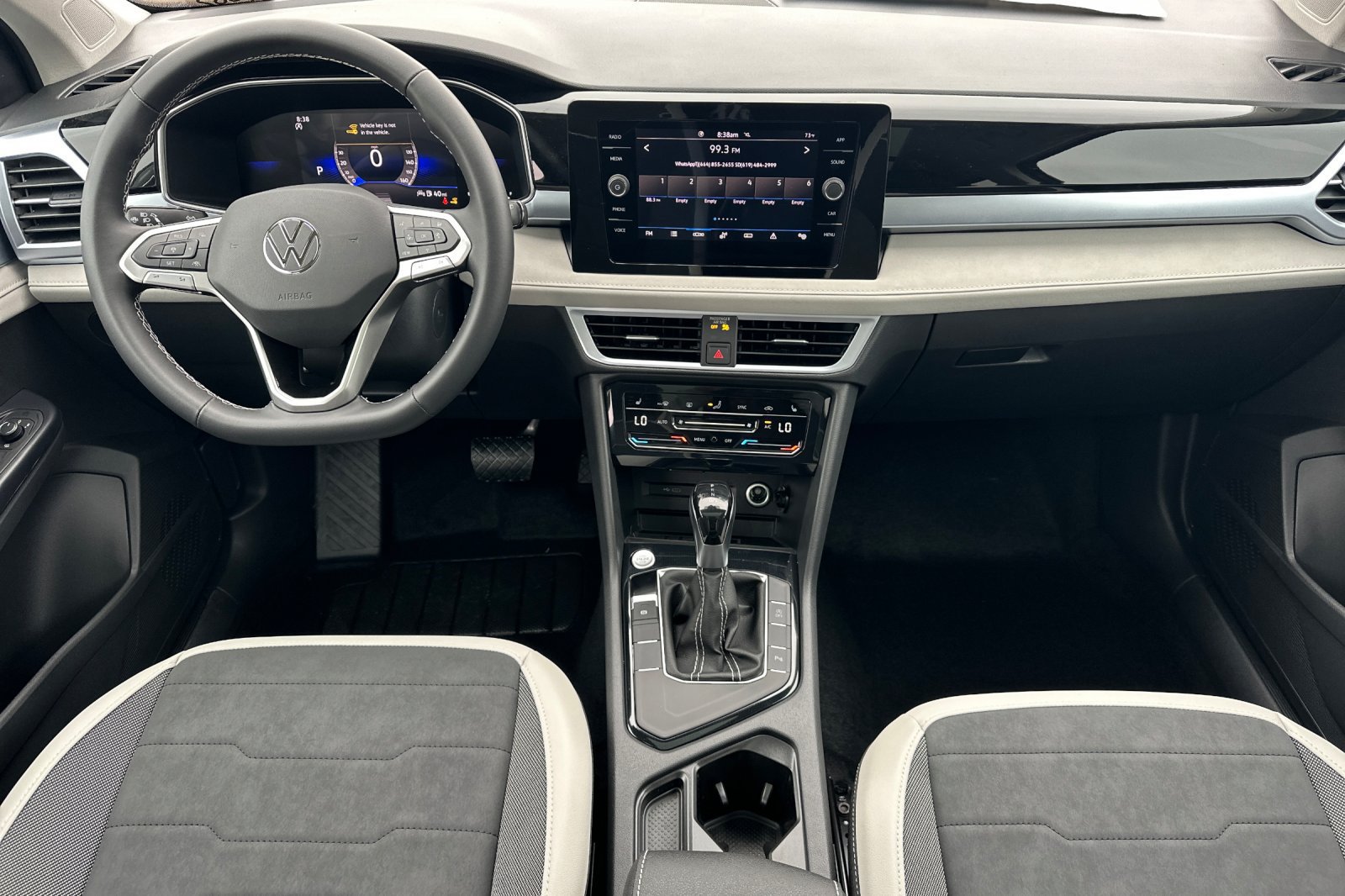 New 2026 Volkswagen Taos SE FWD image 13