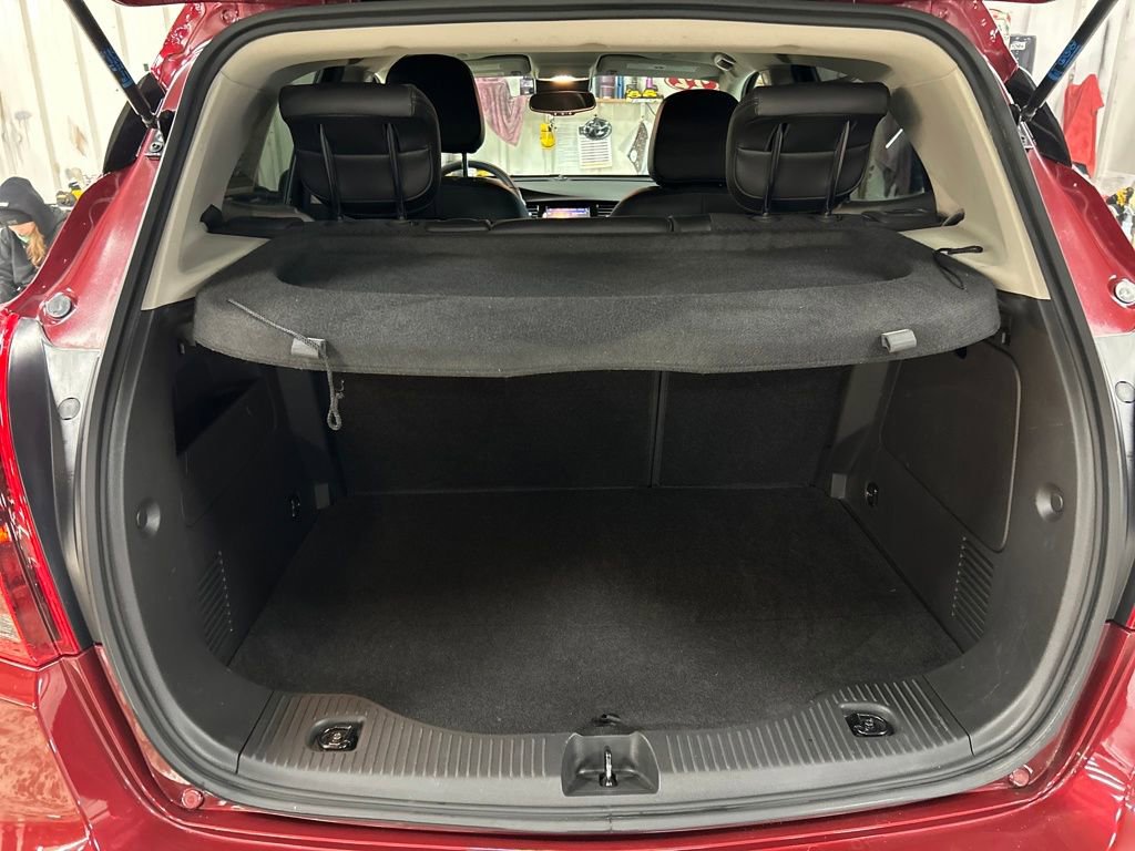 Certified 2022 Buick Encore Preferred w/ Safety Package image 26