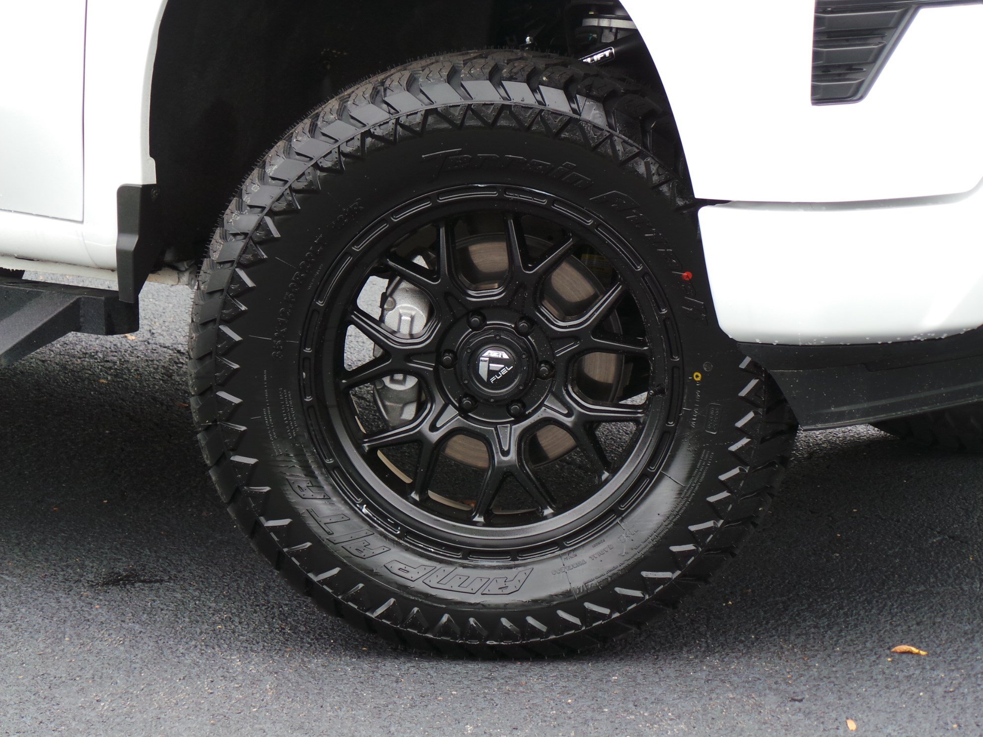 Used 2026 Chevrolet Silverado 1500 W/T w/ WT Value Package AWD/4WD image 17