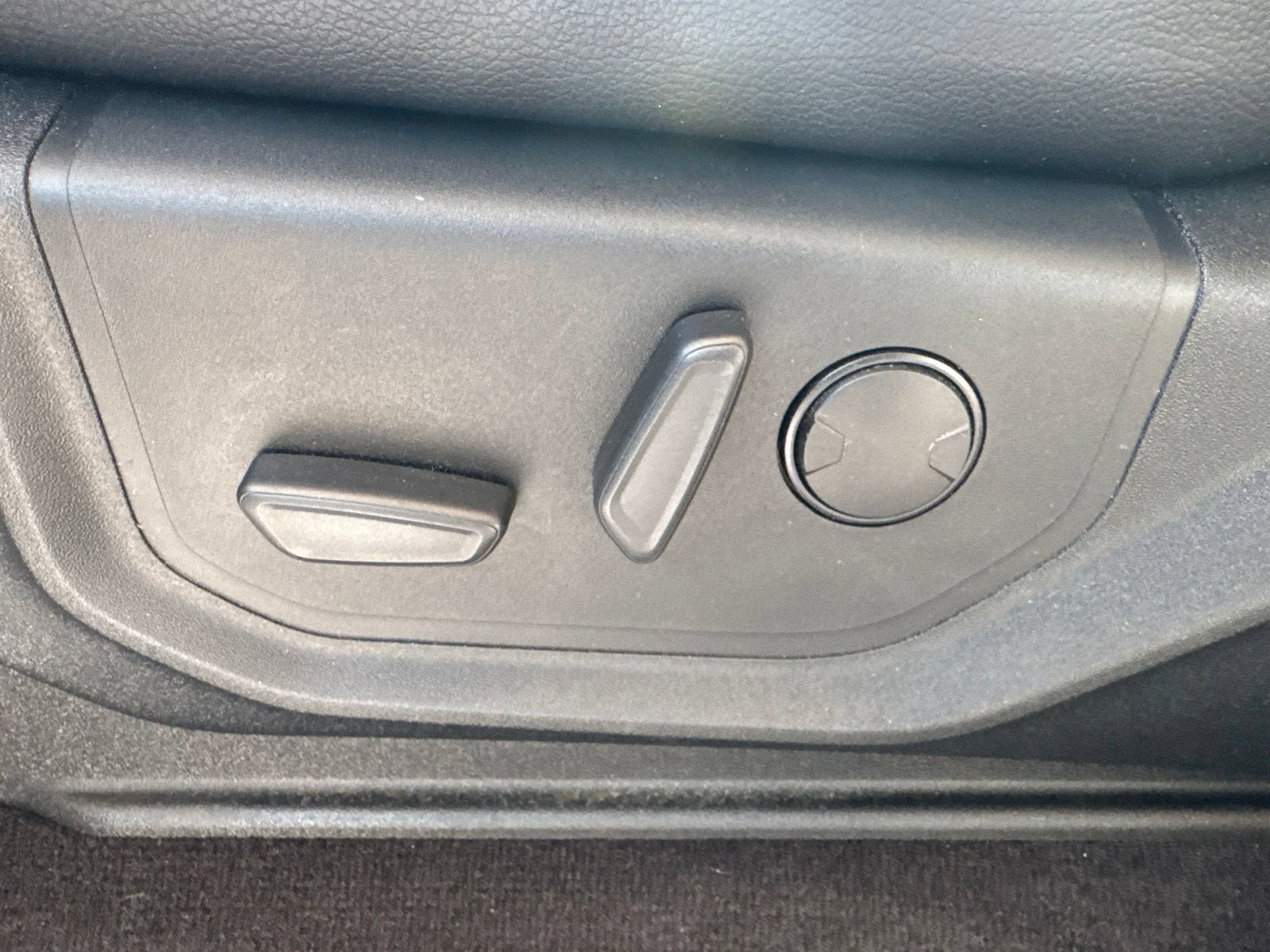 Used 2019 Ford F150 Lariat AWD/4WD image 26