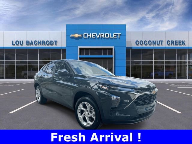 Used 2026 Chevrolet Trax LS w/ LS Convenience Package image 1