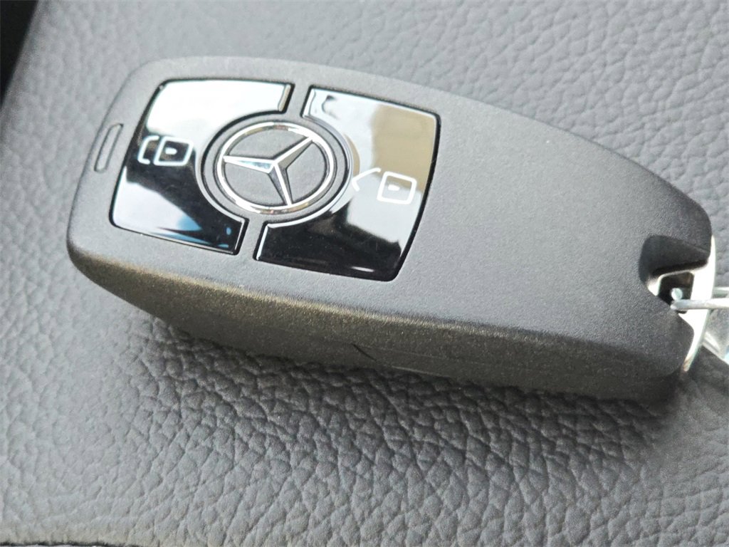 New 2025 Mercedes-Benz Sprinter 2500 image 32