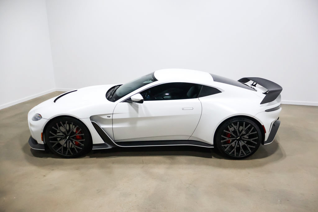 Used 2023 Aston Martin V12 Vantage RWD image 14